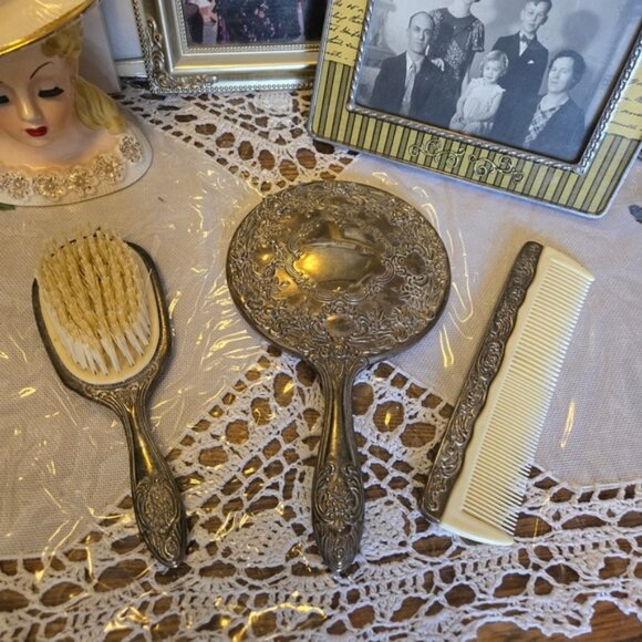 Vintage Victorian Silver Plate Vanity Dresser Set-TIA - Picture 3 of 10